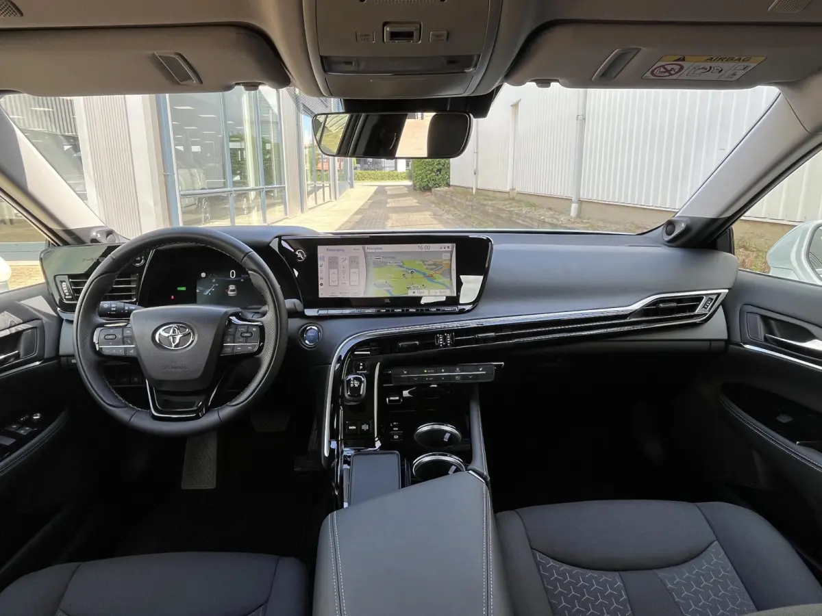 Dynamic | Nieuwe auto! | /Adapt.Cruise/Clima/Camera/Elektr.Stoelverst./Stoelverw.