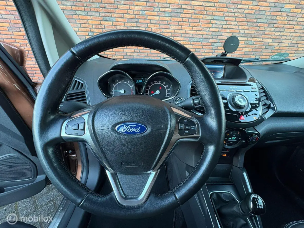 1.0 EcoBoost Titanium NL WEINIG KM