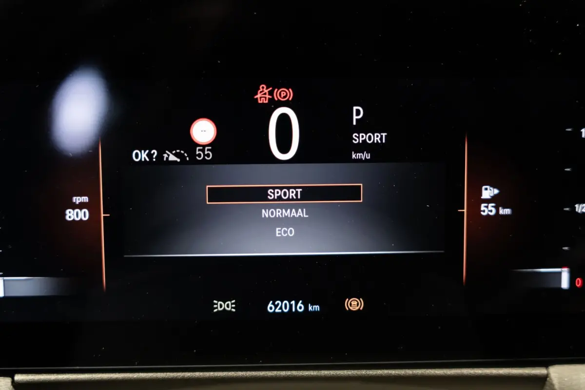 1.2 GS Line Automaat LED NAVI 360 CAMERA