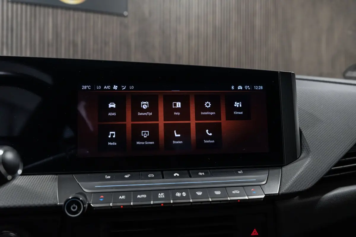 1.2 GS Line Automaat LED NAVI 360 CAMERA