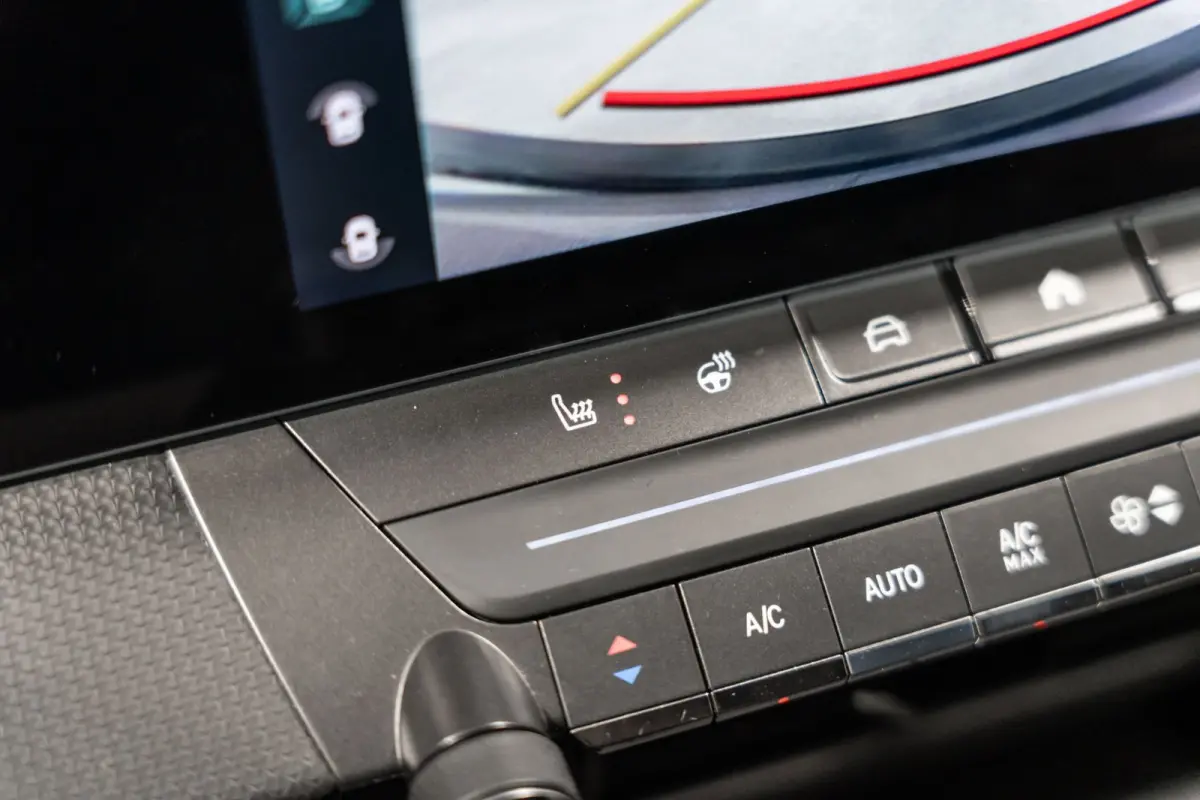 1.2 GS Line Automaat LED NAVI 360 CAMERA