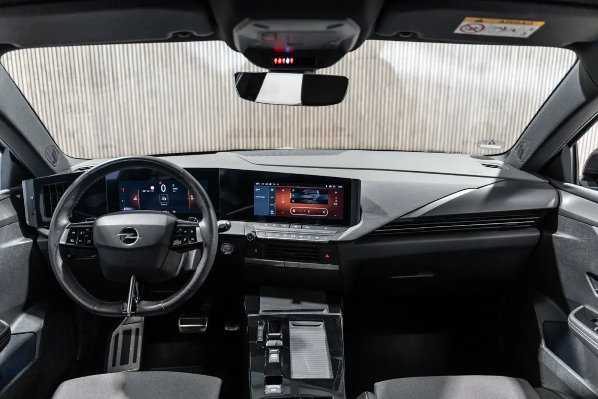 1.2 GS Line Automaat LED NAVI 360 CAMERA