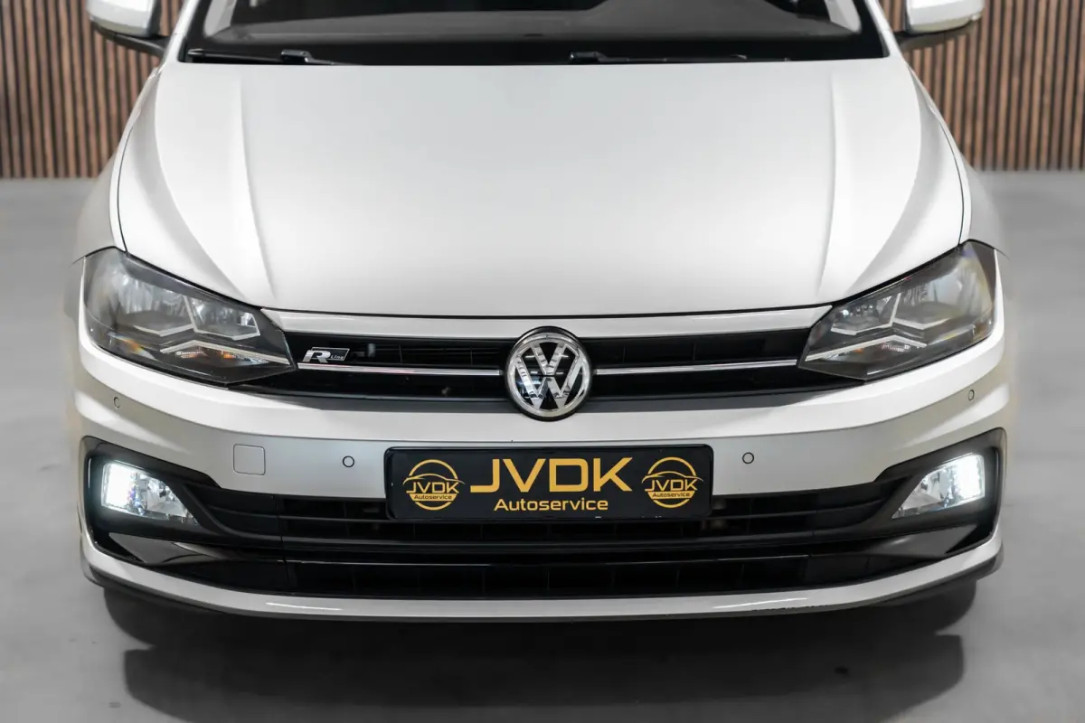 1.0 TSI R-line DSG NAVI CAMERA CRUISE