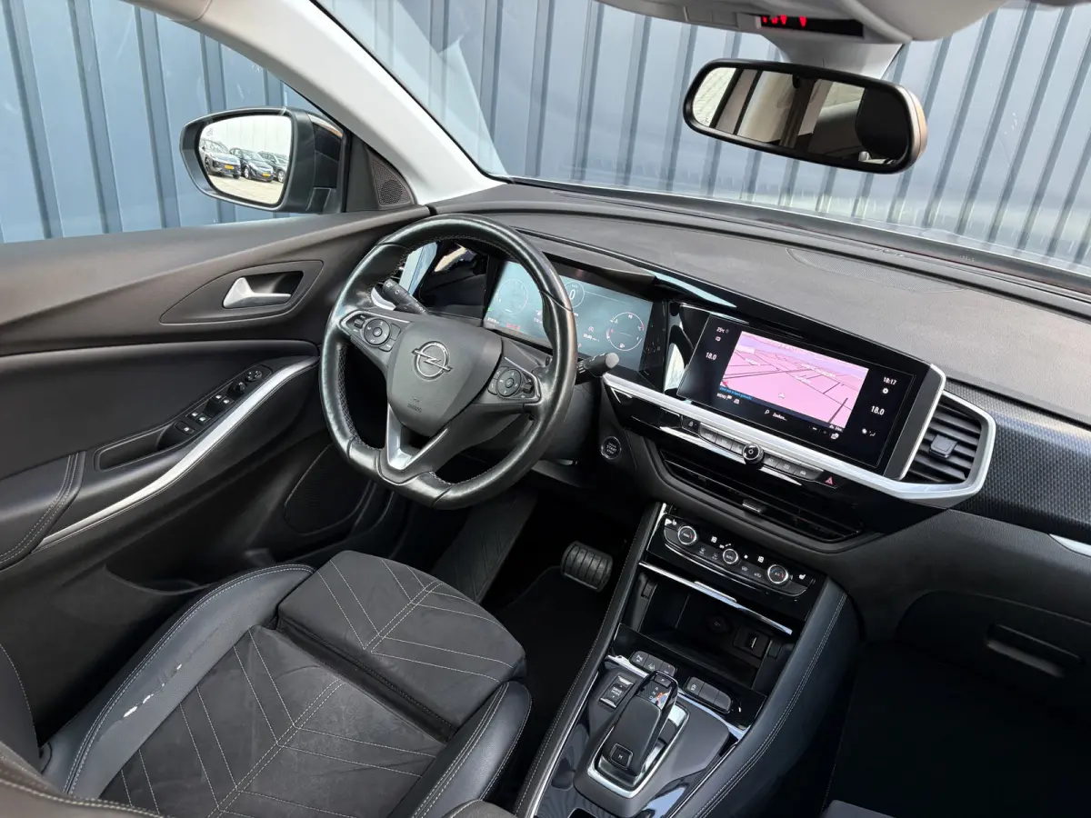 1.2 Turbo GS Line | Keyless | Adapt. Cr. | Matrix Led | Prijs Rijklaar!!