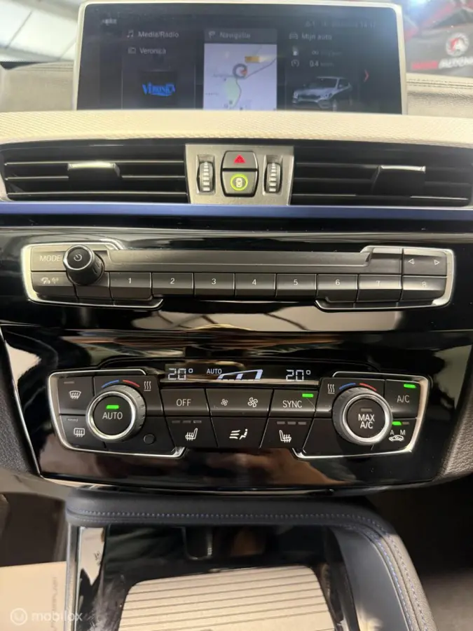 sDrive18i High Executive AUT/PANO/CRUIS/CLIMA/NAVI