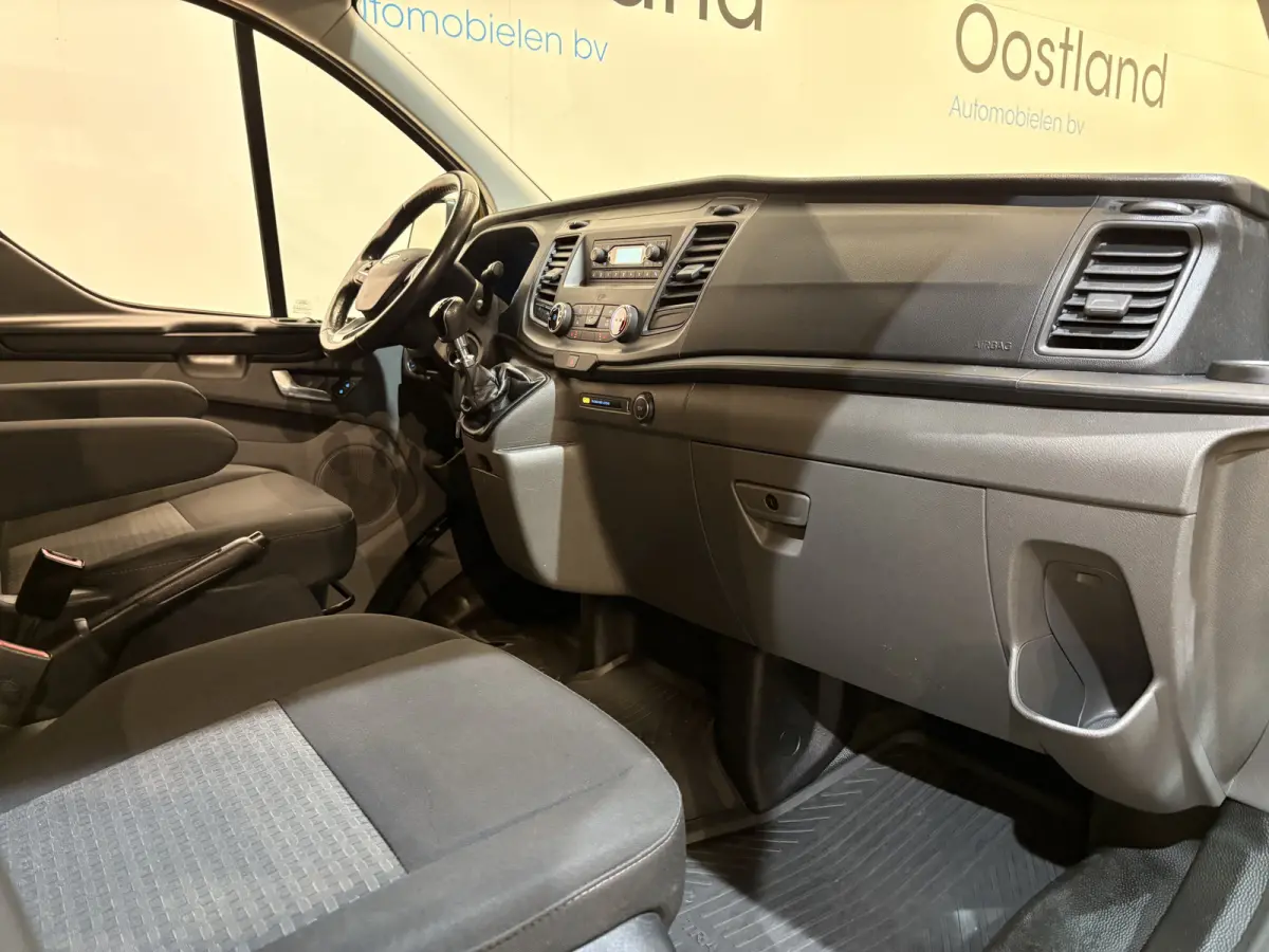 340 2.0 TDCI L2H1 Trend 130 PK / Euro 6 / Airco / Cruise Control / Trekhaak / Imperiaal / PDC