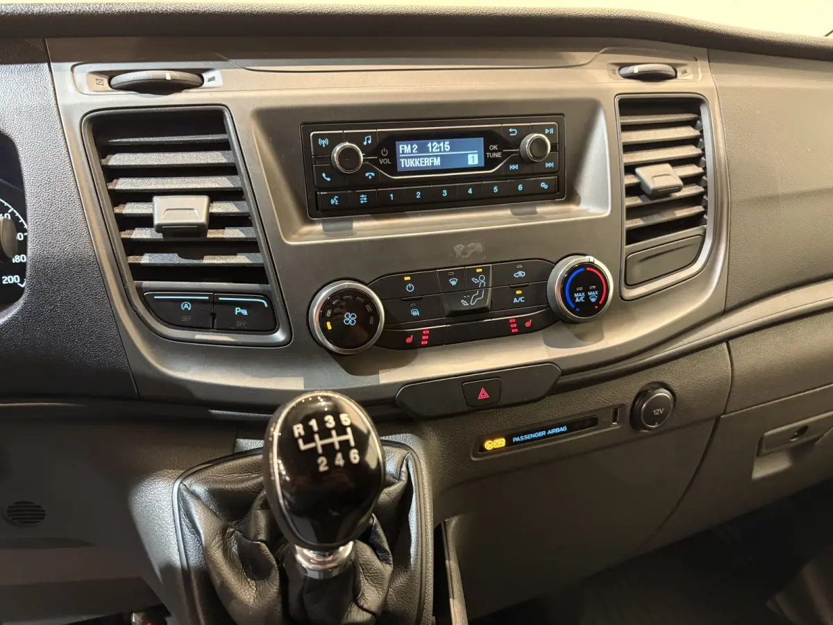 340 2.0 TDCI L2H1 Trend 130 PK / Euro 6 / Airco / Cruise Control / Trekhaak / Imperiaal / PDC
