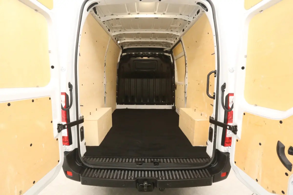 2.3 L2H2 | Airco | 3 Zits | Trekhaak | Parkeersens. | Elektrpakket