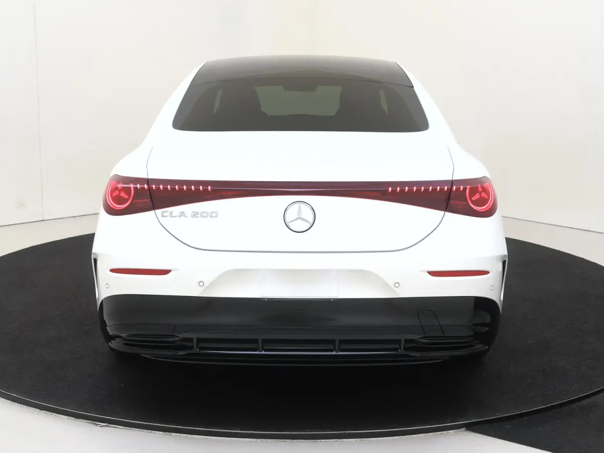 200 Business Solution AMG 58 kWh Nightpakket - Carplay - Dodehoek Assistent - Sfeerverlichting - Achteruitrijcamera - Stoelverwarming