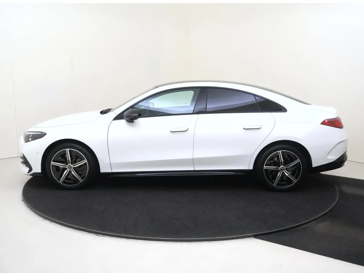 200 Business Solution AMG 58 kWh Nightpakket - Carplay - Dodehoek Assistent - Sfeerverlichting - Achteruitrijcamera - Stoelverwarming