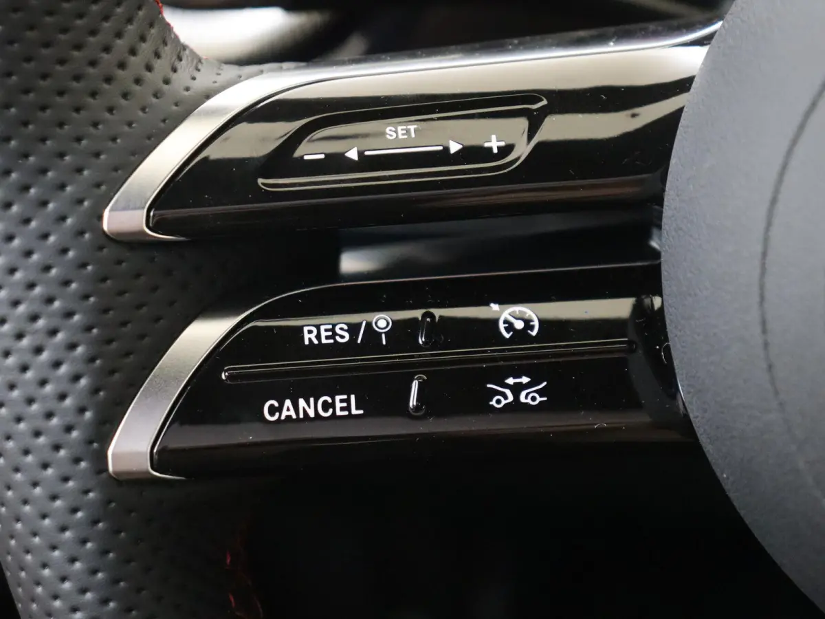 200 Business Solution AMG 58 kWh Nightpakket - Carplay - Dodehoek Assistent - Sfeerverlichting - Achteruitrijcamera - Stoelverwarming