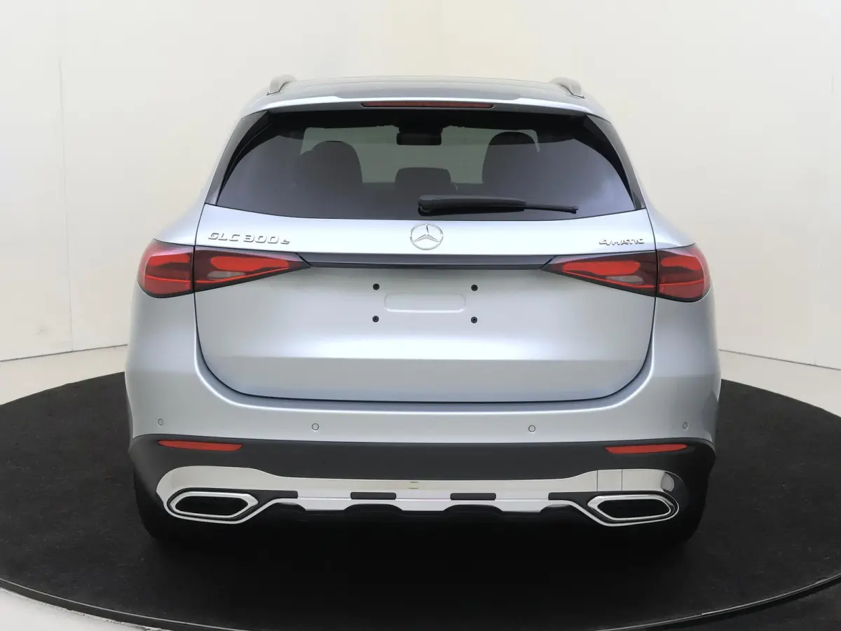 4MATIC Business Solution Luxury Carplay - Stoelverwarming - Achteruitrijcamera - 19 Inch - Elektrische Spiegels