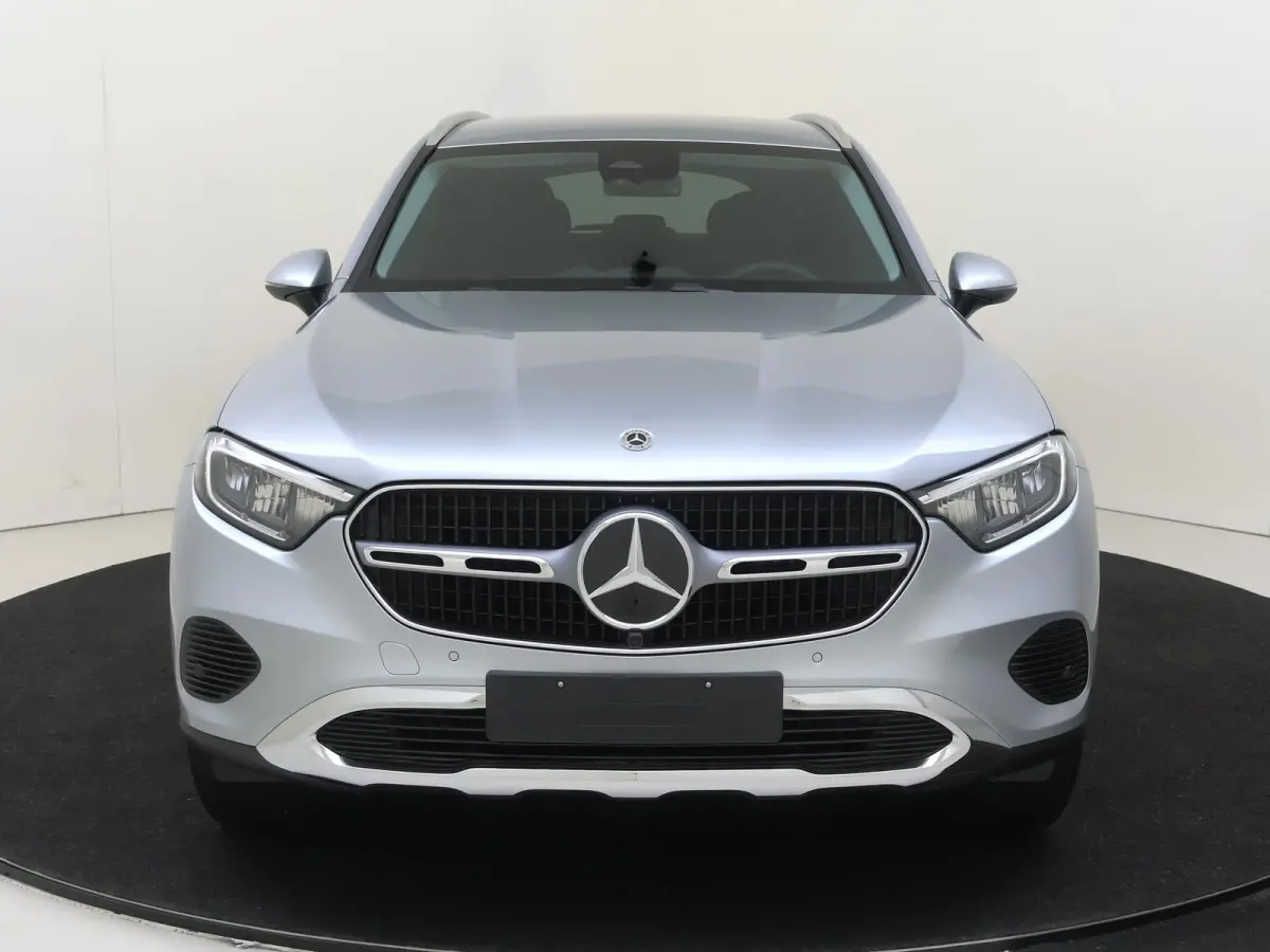 4MATIC Business Solution Luxury Carplay - Stoelverwarming - Achteruitrijcamera - 19 Inch - Elektrische Spiegels