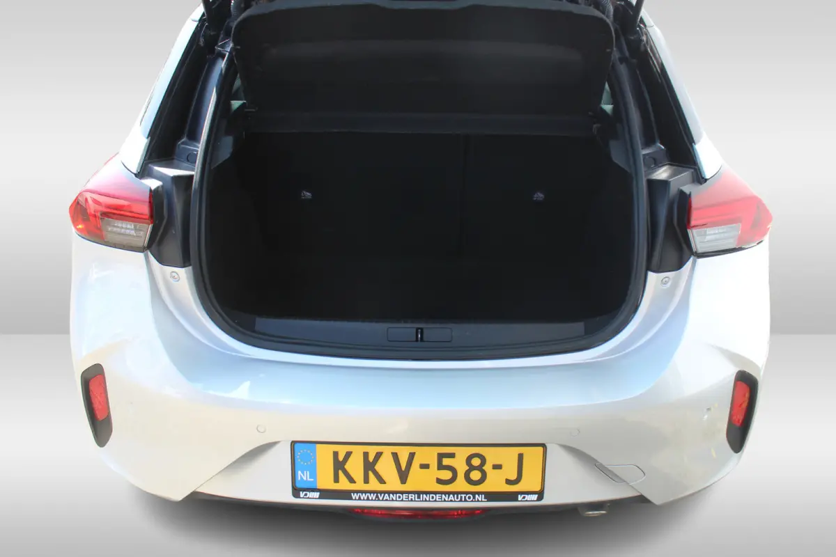 1.2 Turbo Hybrid GS Dodehoek detectie l Apple carplay / Android auto l Parkeercamera achter l Parkeersensoren voor en achter l Lane assist l