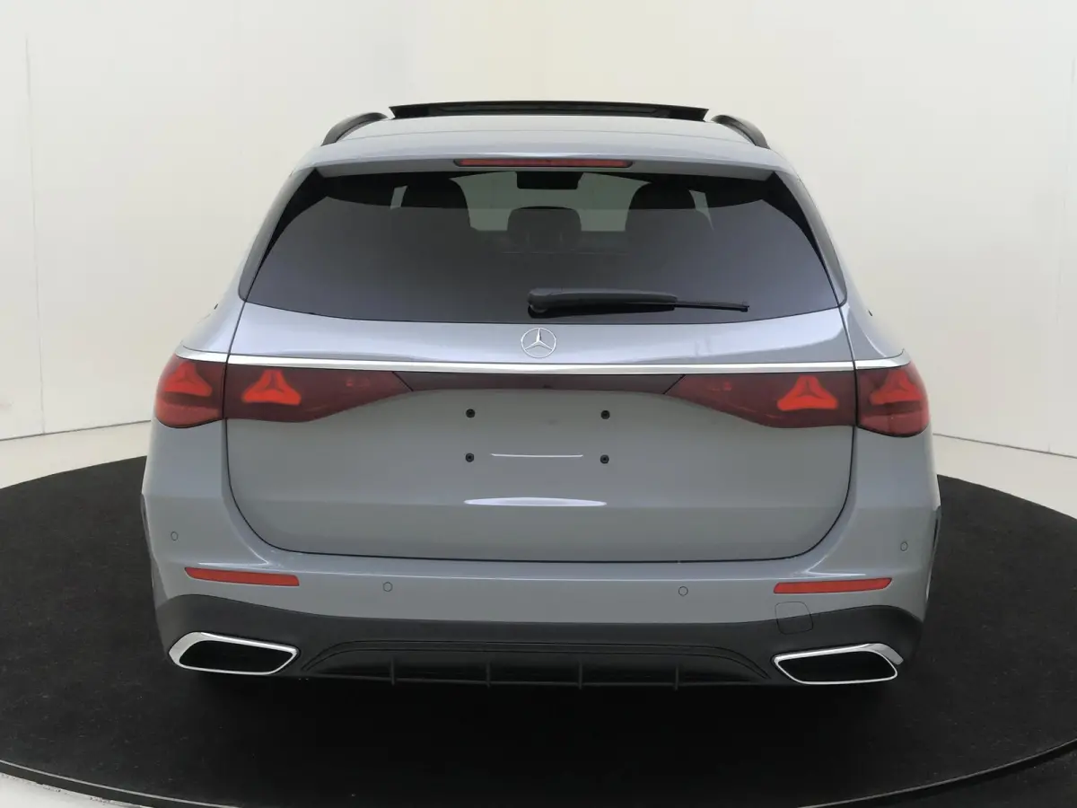 300 e Sport Edition Premium Plus - Leder - Luchtvering - Rijassistentie Pakket Plus - Nightpakket - 20 Inch