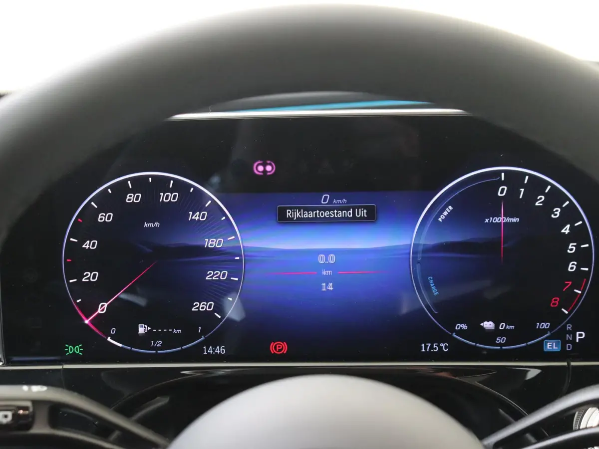 300 e Sport Edition Premium Plus - Leder - Luchtvering - Rijassistentie Pakket Plus - Nightpakket - 20 Inch