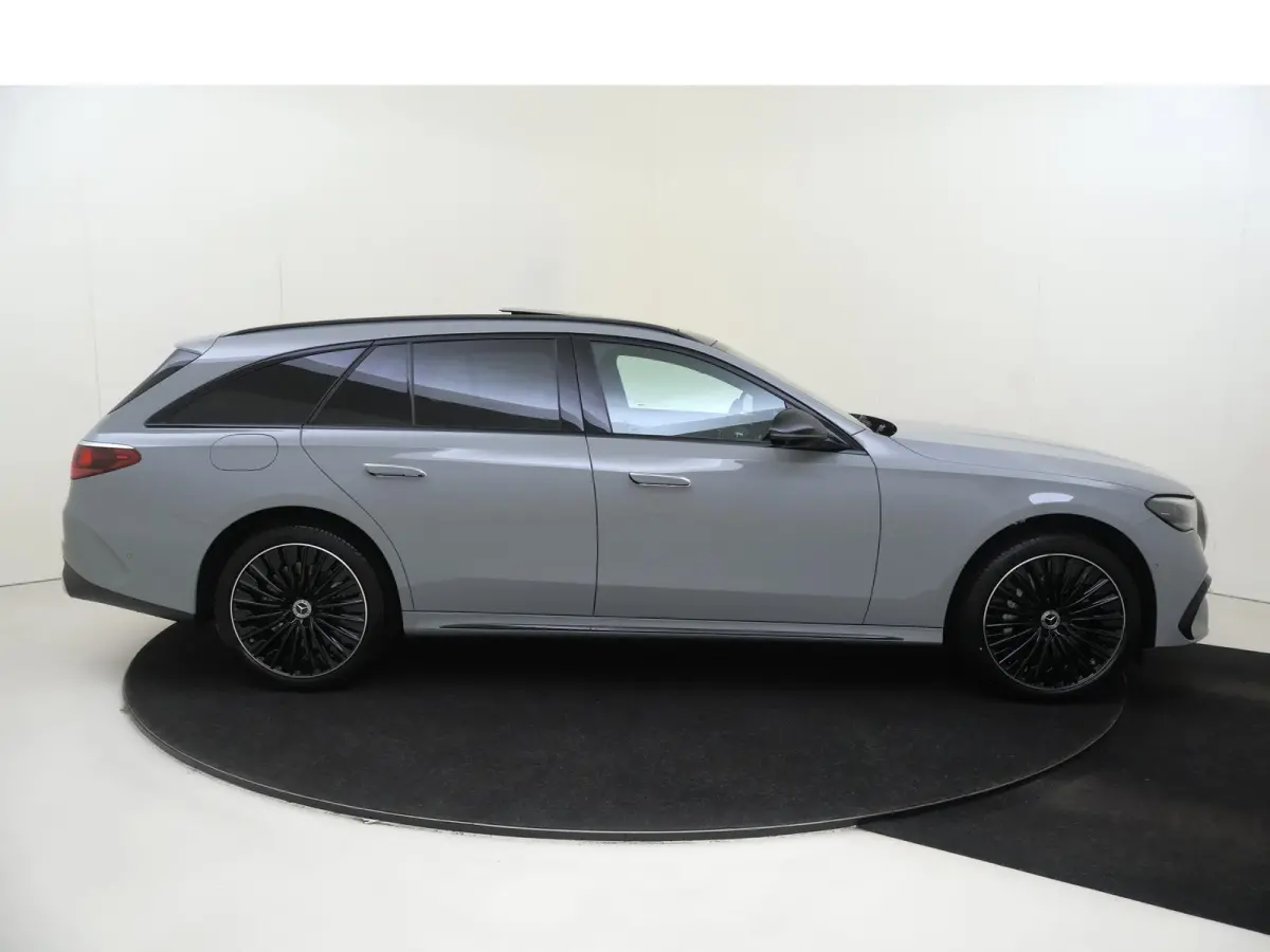 300 e Sport Edition Premium Plus - Leder - Luchtvering - Rijassistentie Pakket Plus - Nightpakket - 20 Inch