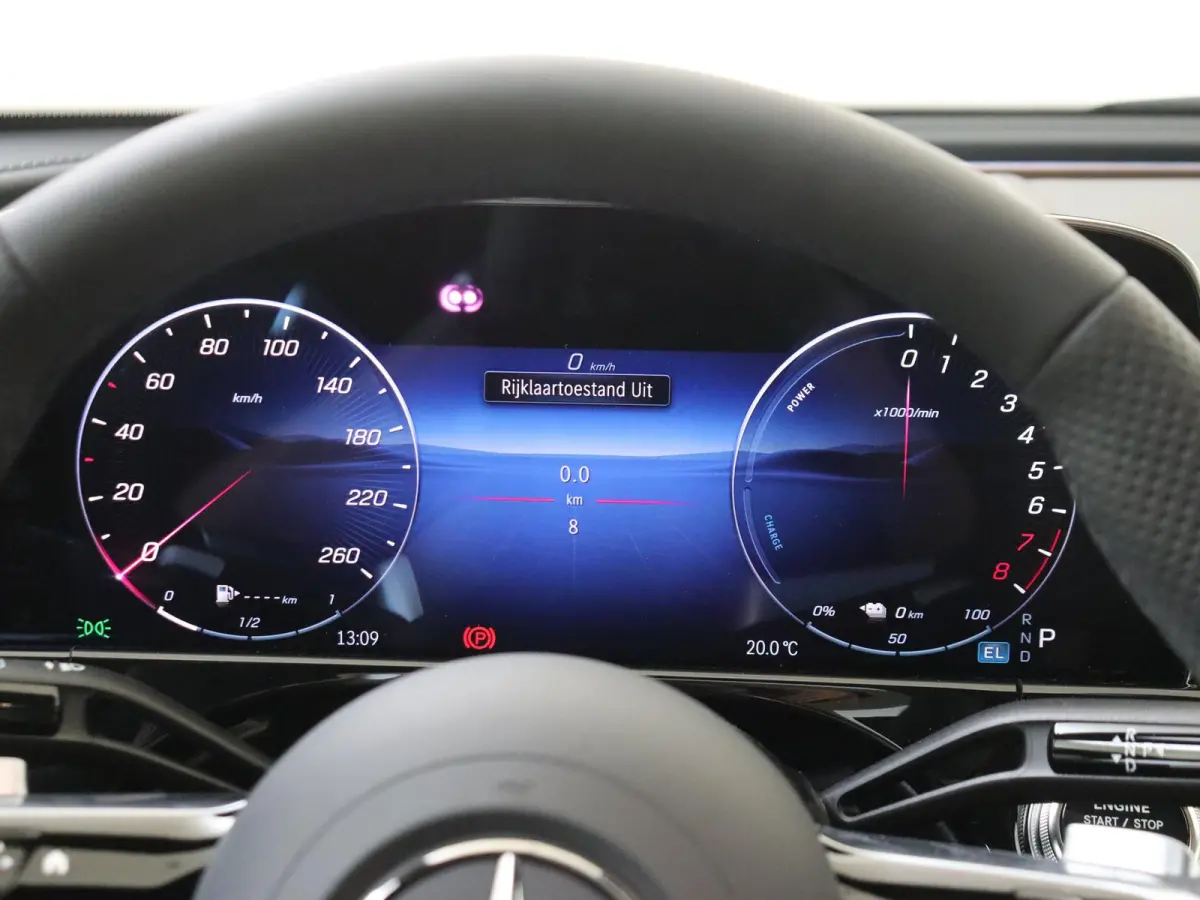 300 e Sport Edition / Premium Plus/ AMG/ Night/ 20 inch/ Burmester 4D/ Head Up