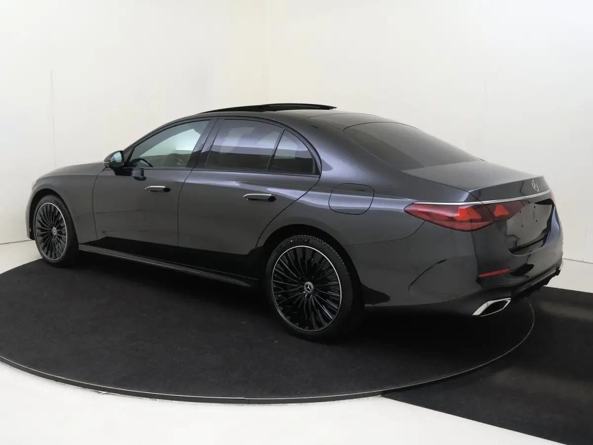 300 e Sport Edition / Premium Plus/ AMG/ Night/ 20 inch/ Burmester 4D/ Head Up