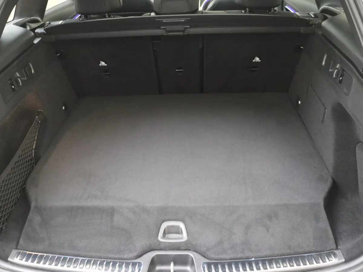 400e 4MATIC Business Solution AMG Premium - Panoramadak - Nightpakket - 20 Inch - Carplay
