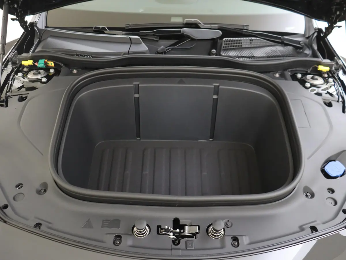 250+ Business Solution AMG 85 kWh