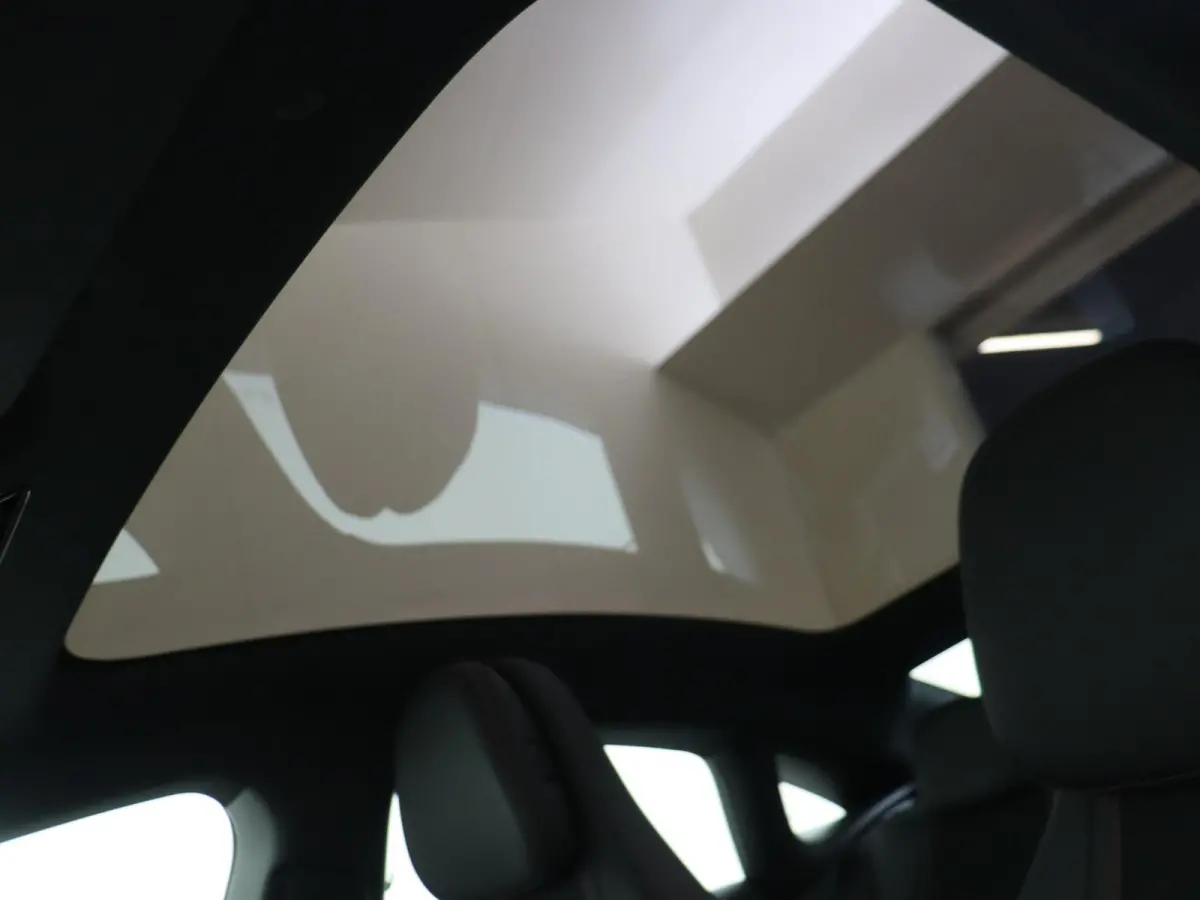 200 AMG Line / Stoelverwarming / Achteruitrijcamera /