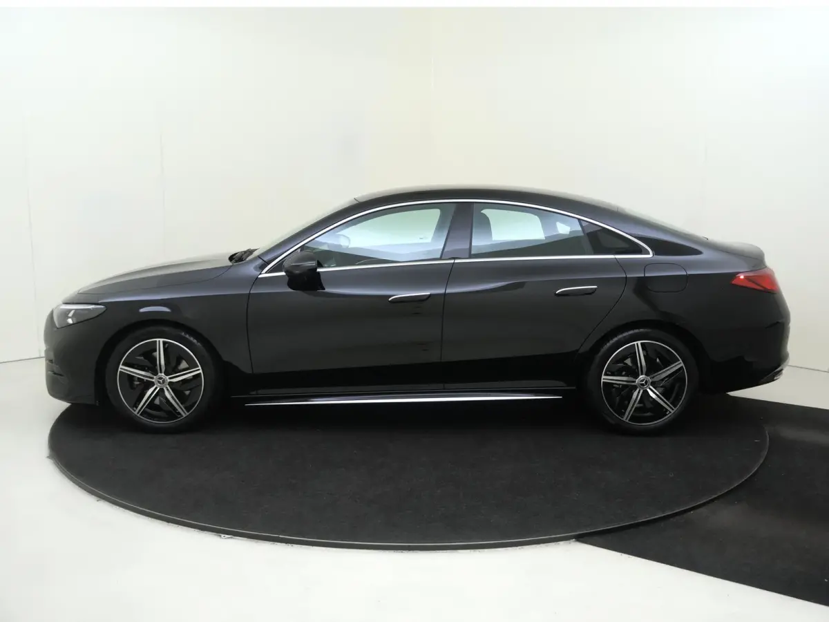 200 AMG Line / Stoelverwarming / Achteruitrijcamera /