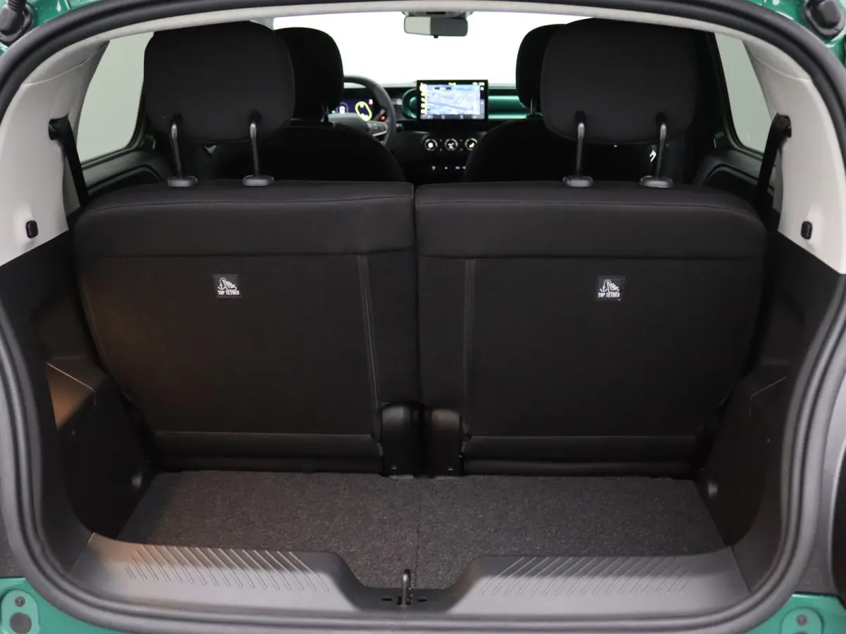 urban range techno 27.5 kWh Camera | Adapt. Cruise | Parkeersens. v+a | Stoelverw.