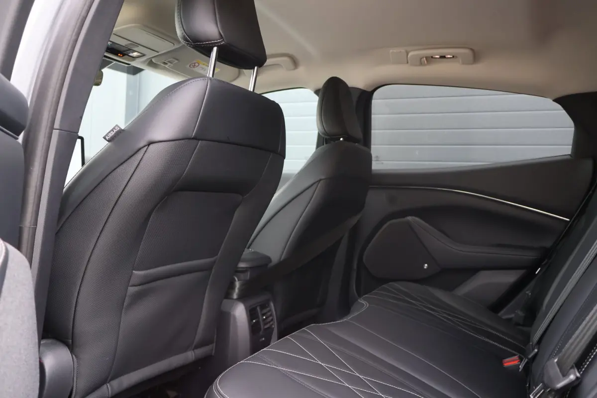 Extended RWD 98 kWh SOH 94.6% l B&O l TREKHAAK l 360 CAMERA l LEDER l ADAPT.CRUISE l ORG.NL l DEALER OND.