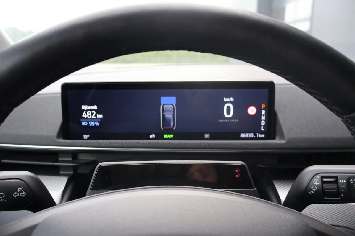Extended RWD 98 kWh SOH 94.6% l B&O l TREKHAAK l 360 CAMERA l LEDER l ADAPT.CRUISE l ORG.NL l DEALER OND.