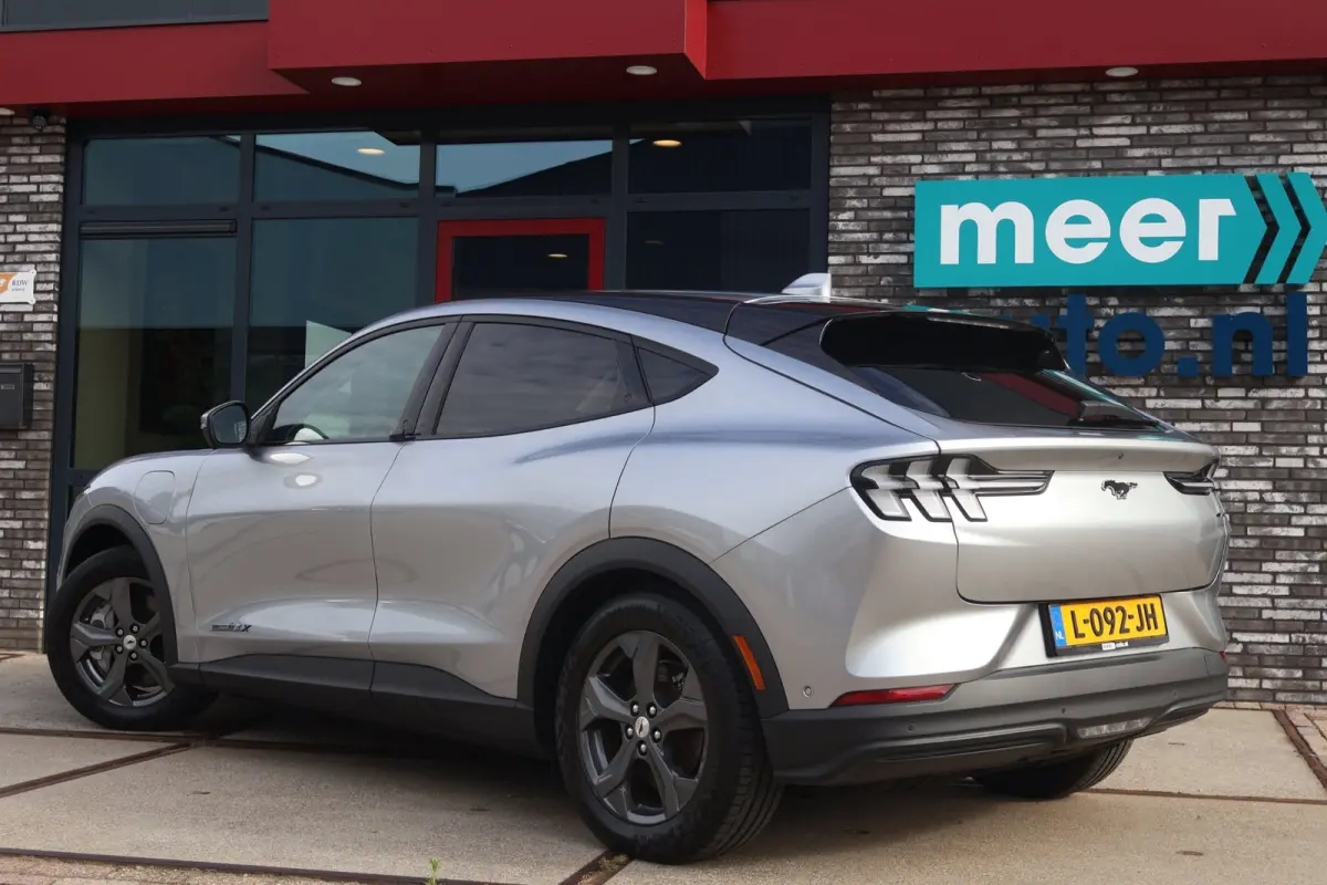 Extended RWD 98 kWh SOH 94.6% l B&O l TREKHAAK l 360 CAMERA l LEDER l ADAPT.CRUISE l ORG.NL l DEALER OND.