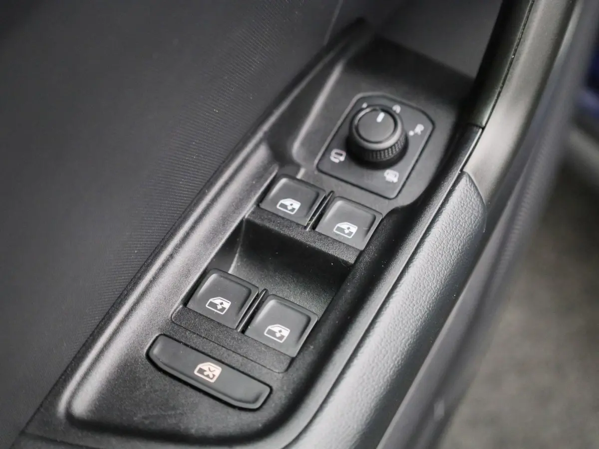 1.0 30 TFSI 81kW S tronic Allstreet | AUTOMAAT | NAVIGATIE | CLIMATE CONTROL | APPLE CARPLAY | CRUISE CONTROL |
