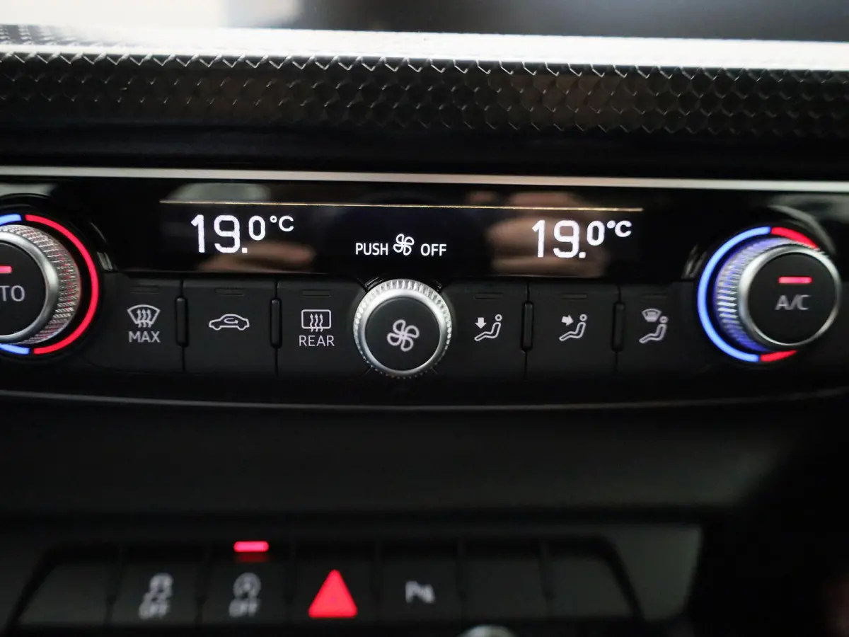 1.0 30 TFSI 81kW S tronic Allstreet | AUTOMAAT | NAVIGATIE | CLIMATE CONTROL | APPLE CARPLAY | CRUISE CONTROL |