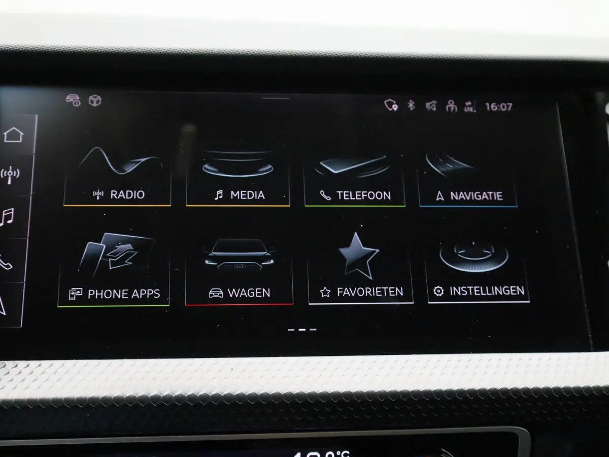1.0 30 TFSI 81kW S tronic Allstreet | AUTOMAAT | NAVIGATIE | CLIMATE CONTROL | APPLE CARPLAY | CRUISE CONTROL |