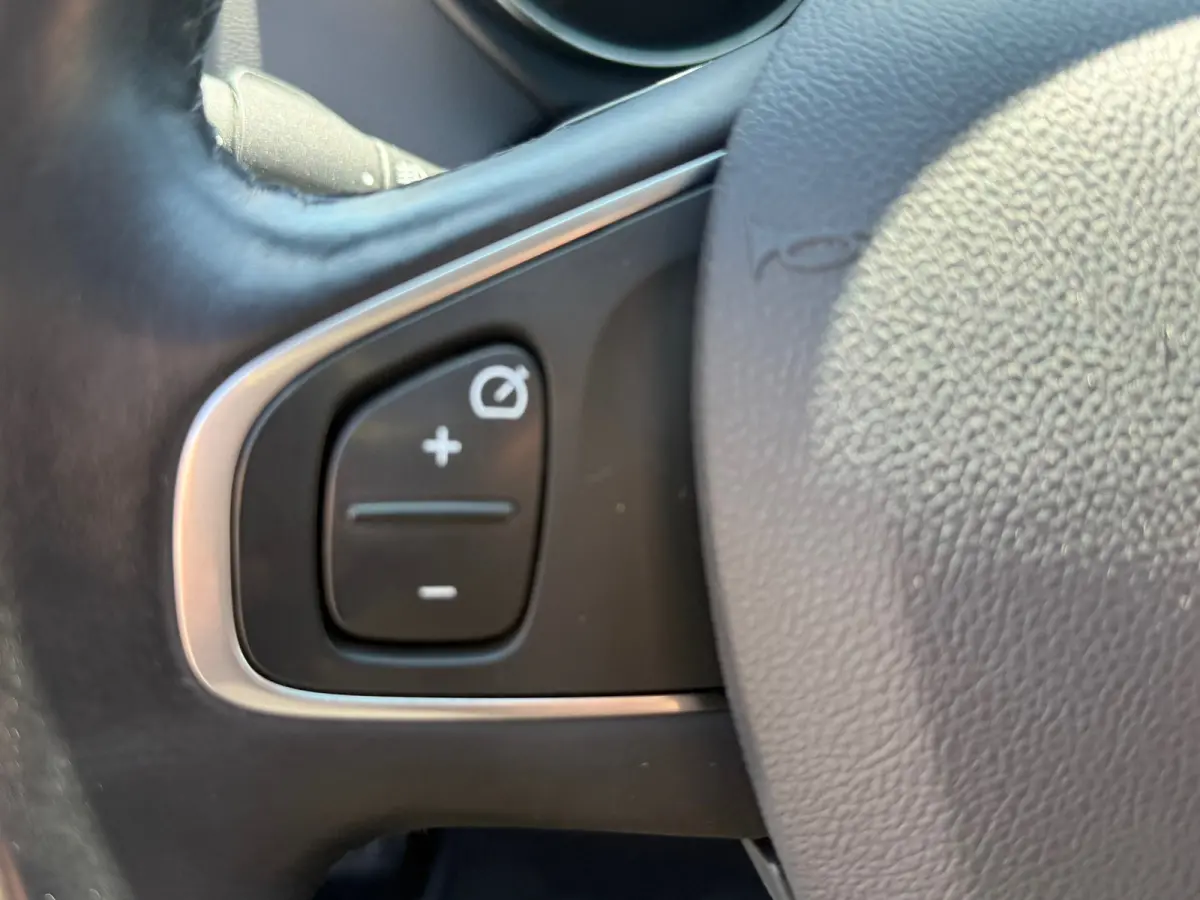 1.2 TCe Intens, Trekhaak,Navigatie,Cruise control,Achteruitrij camera,Climate control