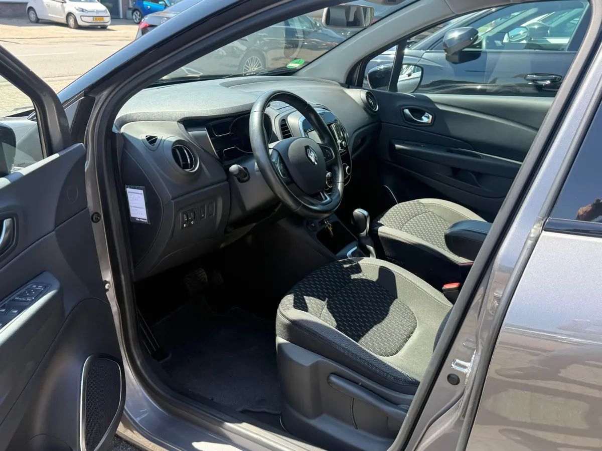 1.2 TCe Intens, Trekhaak,Navigatie,Cruise control,Achteruitrij camera,Climate control