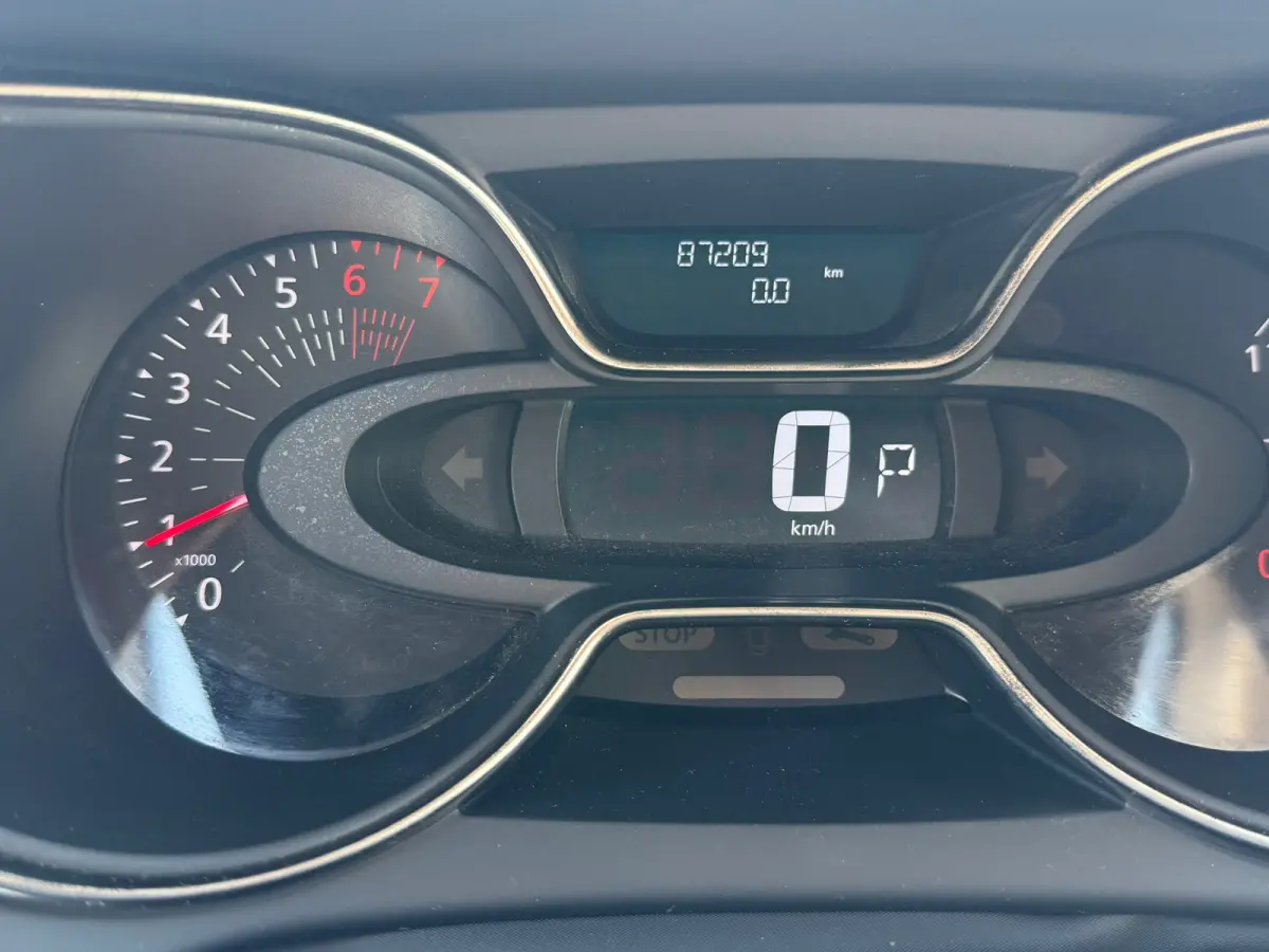 1.2 TCe Intens, Trekhaak,Navigatie,Cruise control,Achteruitrij camera,Climate control