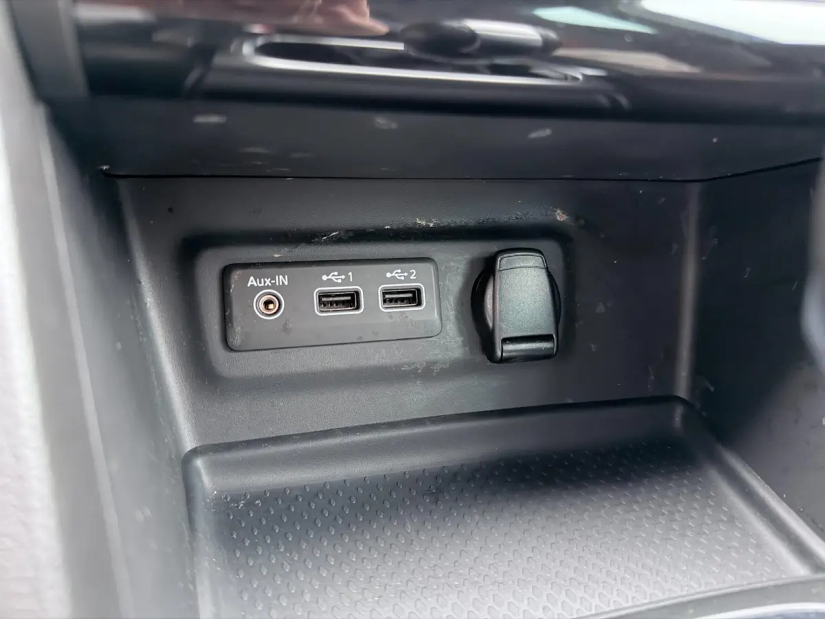 1.6 Plug-In Hybrid 160 R.S. Line | Camera | PDC | Keyless |
