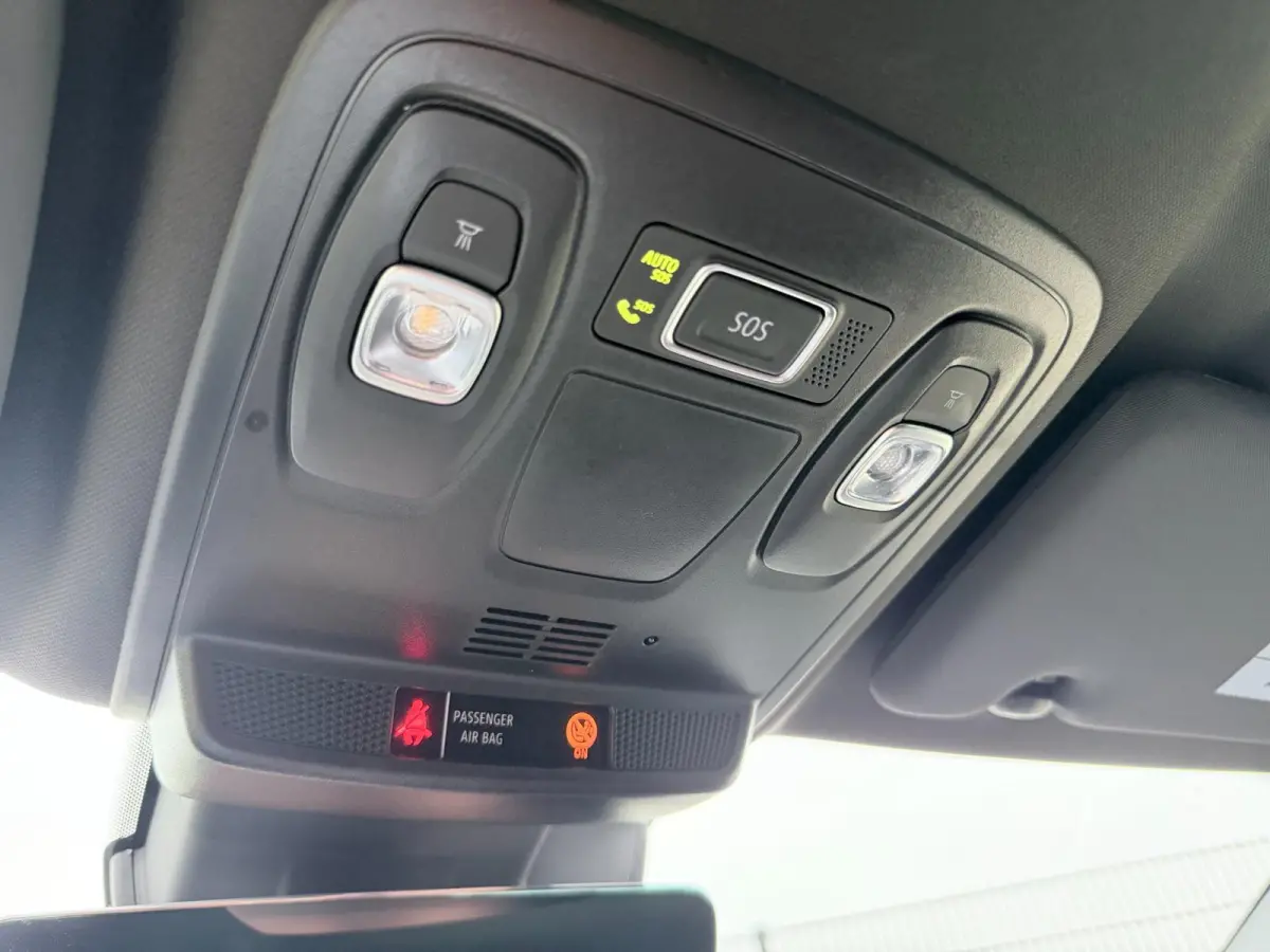 1.6 Plug-In Hybrid 160 R.S. Line | Camera | PDC | Keyless |
