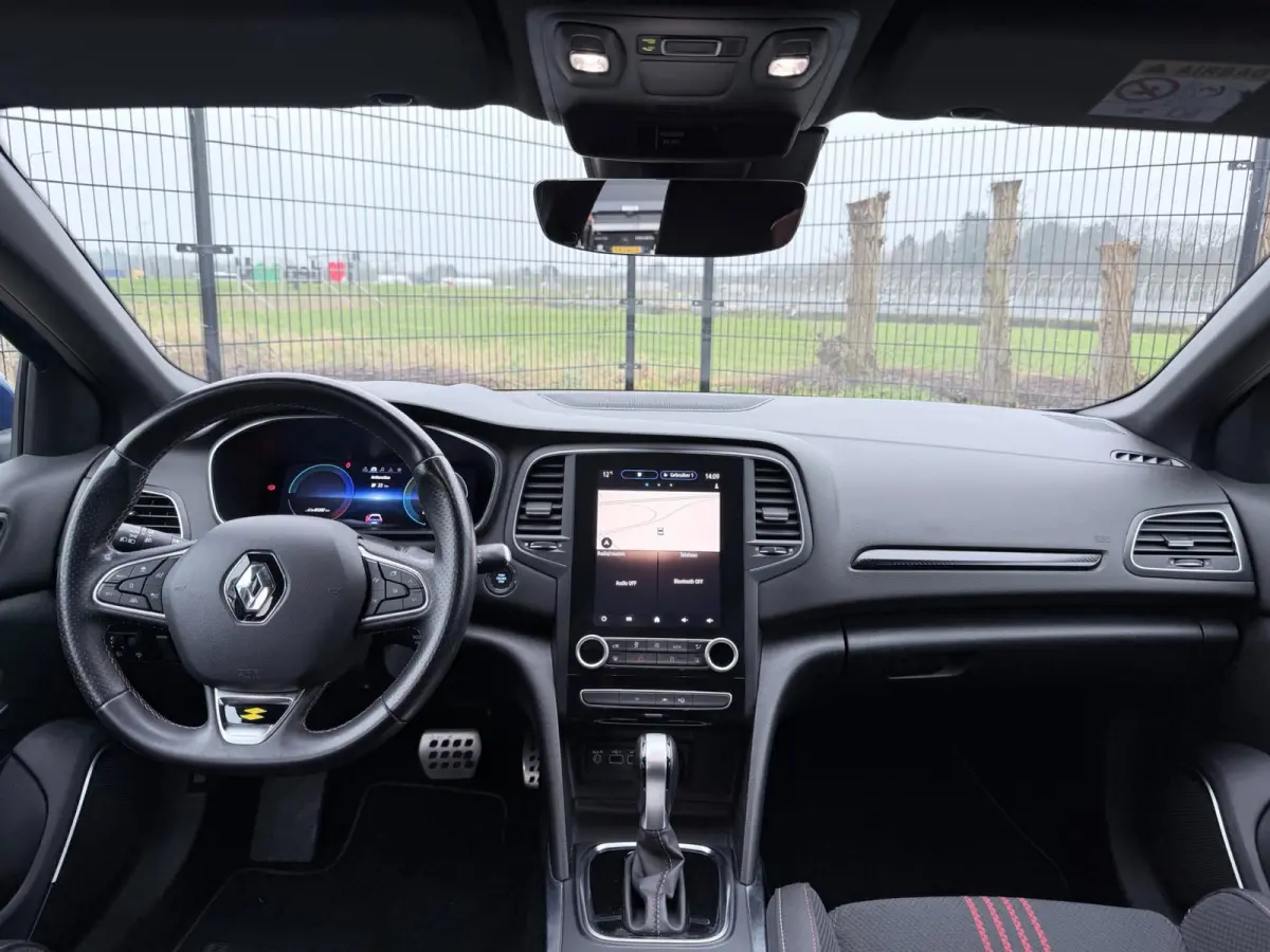 1.6 Plug-In Hybrid 160 R.S. Line | Camera | PDC | Keyless |