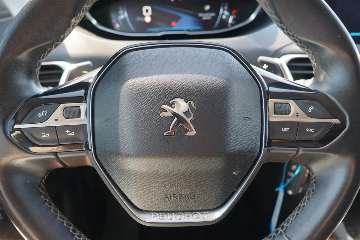 1.2 PureTech Allure AUT | Amazonite | Half-leder/Navi/Cruise/Carplay - Netjes