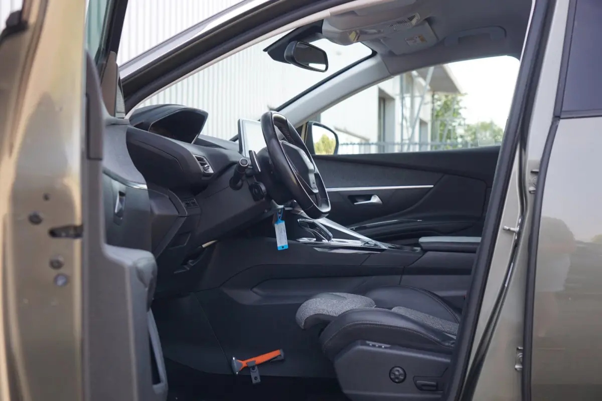 1.2 PureTech Allure AUT | Amazonite | Half-leder/Navi/Cruise/Carplay - Netjes