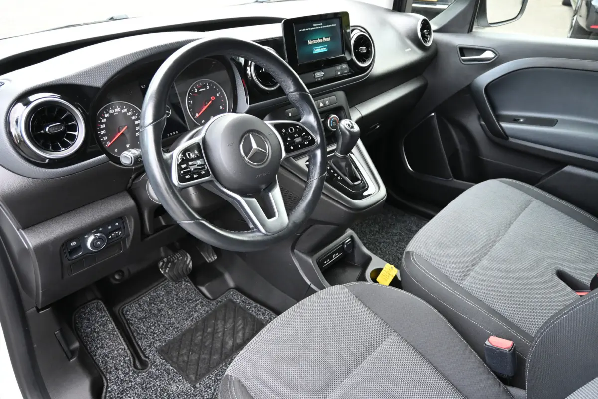 110 CDI L1 Pro 3-Zits, Camera, Apple Carplay/Android Auto