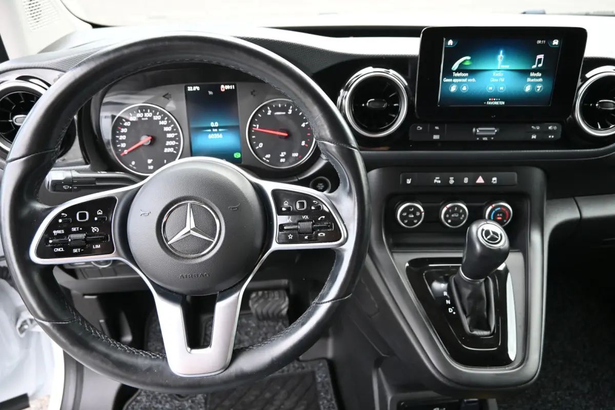 110 CDI L1 Pro 3-Zits, Camera, Apple Carplay/Android Auto
