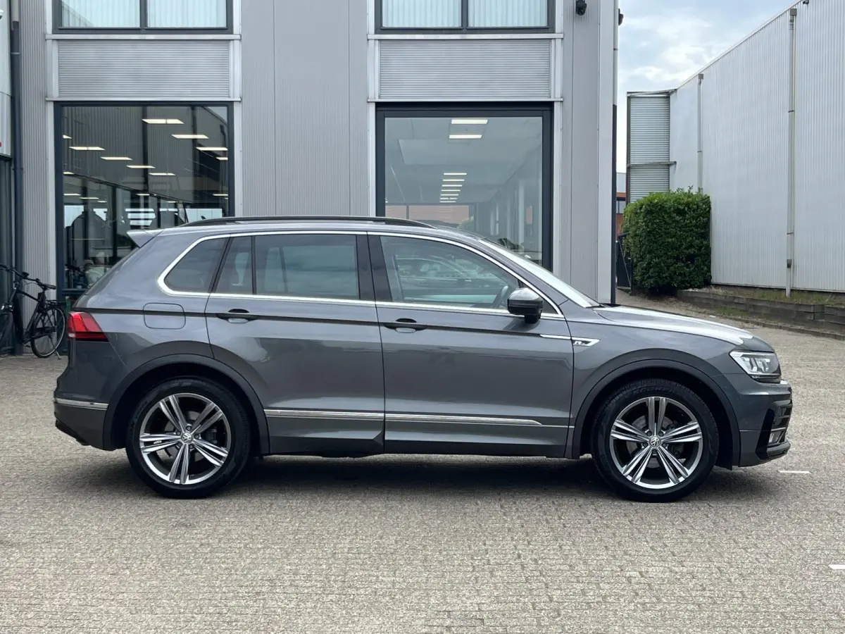 1.5 TSI ACT R-Line | Navi/Adapt.Cruise/Clima/Stoelverw./Elektr.Wegklapbare TrekhaakR-Line Exterieur