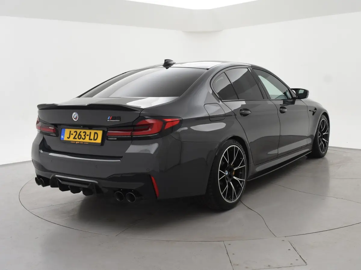 COMPETITION 740 PK FACELIFT MODEL ORIGINEEL NEDERLANDS *UNIEKE M5*