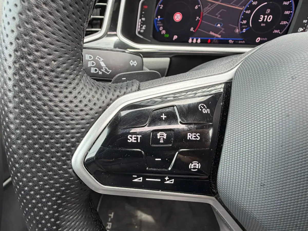 1.5 TSI R-Line|Pano|Virtual|DSG|ACC|IQ-Light|Super Nettte Wagen