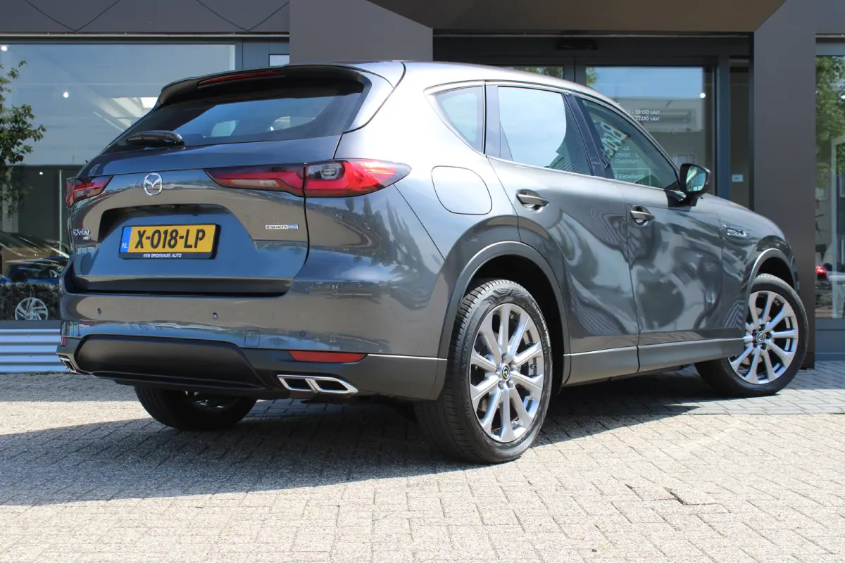 2.5 e-SkyActiv PHEV Exclusive-Line | Cruise control adaptief met Stop&Go en stuurhulp | Dodehoekdetectie met correctie | Navigatiesysteem full map