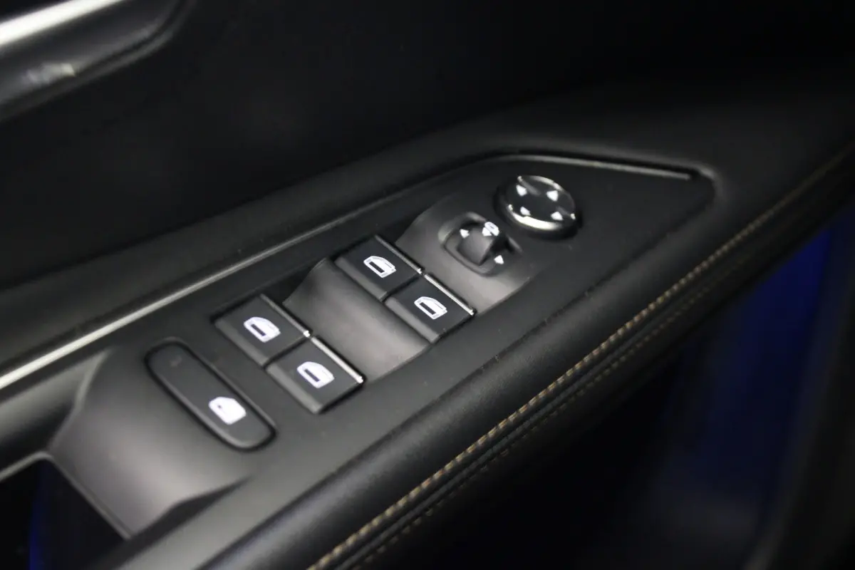 1.2 PureTech Blue Lease GT |Pano|Stoelverw.|ACC|