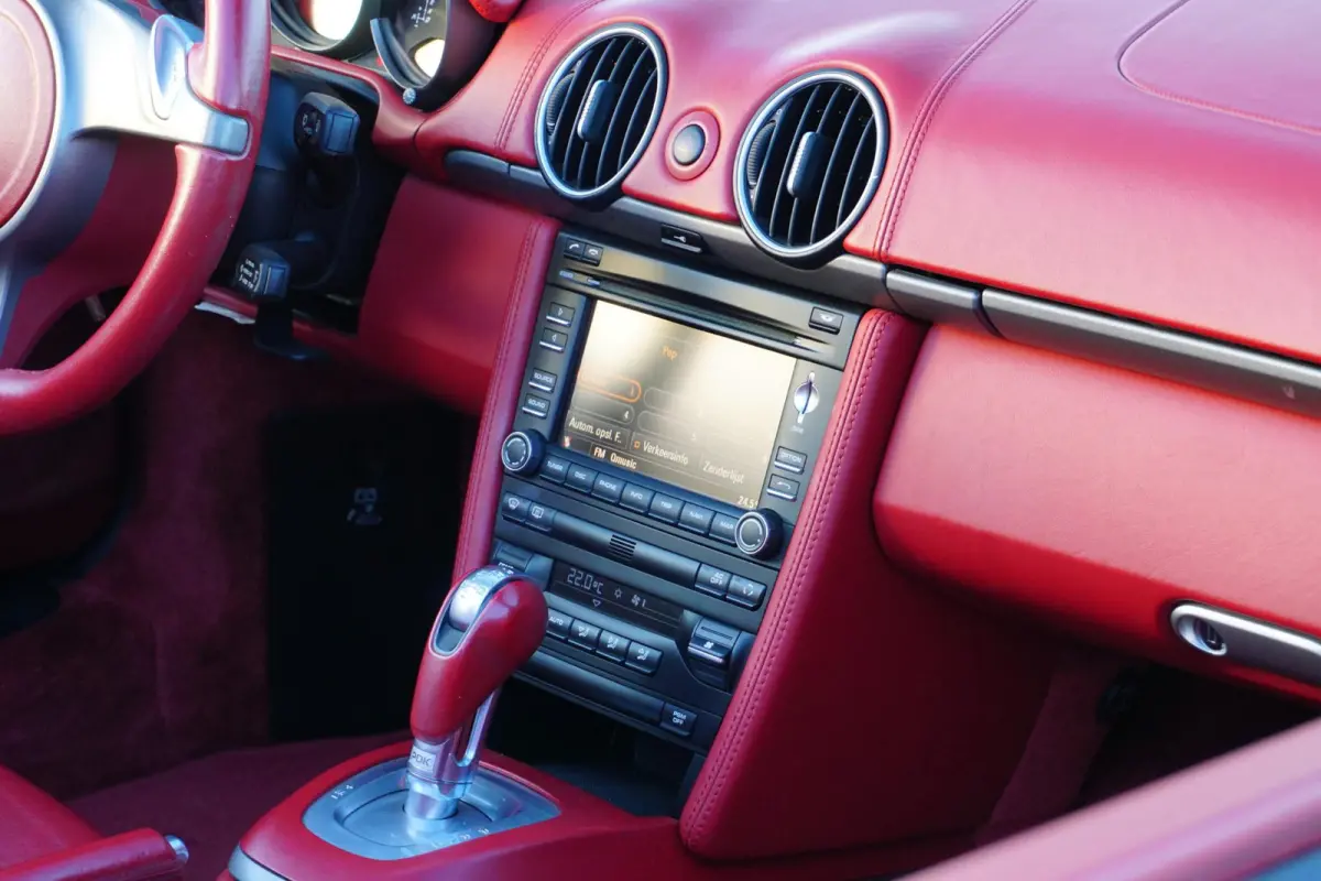 2.9 PDK in Topstaat |Historie bekend |Xenon koplampen |Lederen bekleding |Automaat |Climate control |Cruise Control |Winscherm |Cabriolet
